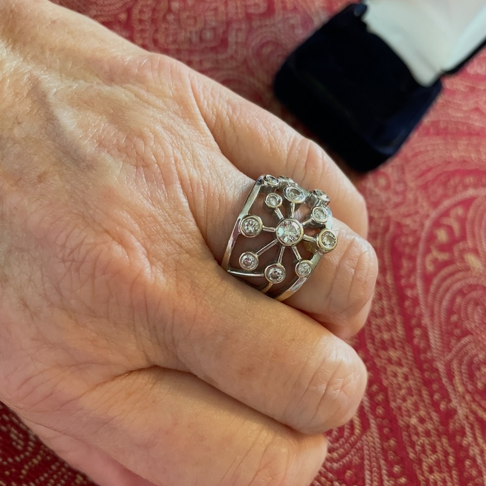 Diamond Ring White 14K Gold Size 7 - Picture 4 of 14